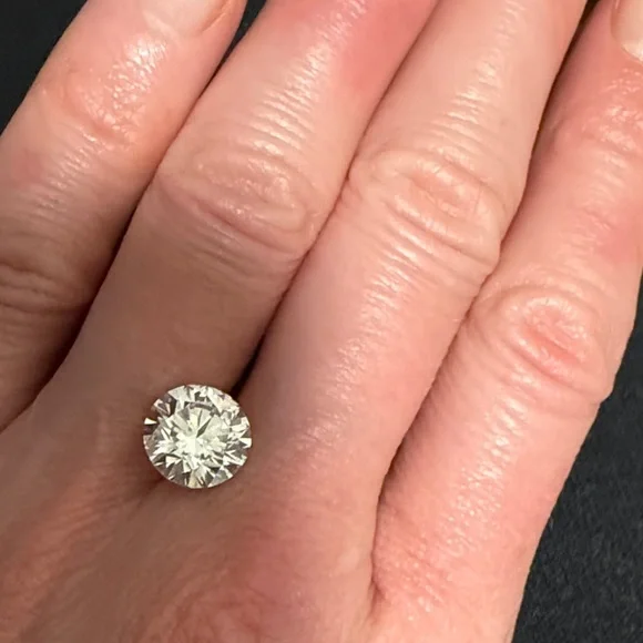 IGI Certified 3.74 Carat Round Lab Diamond E VVS2 Ideal Cut - Picture 2 of 2